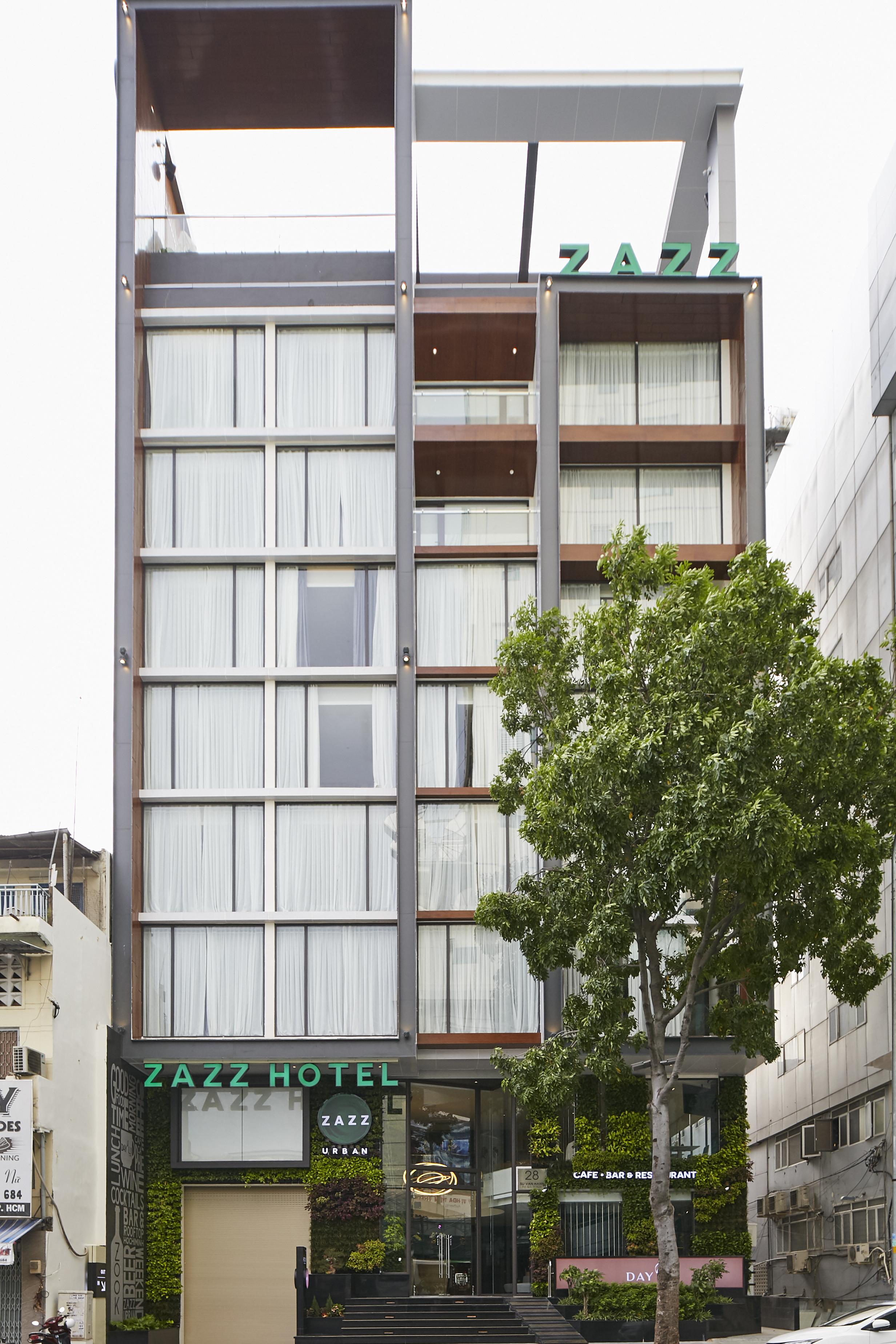 Zazz Urban Ho Chi Minh Hotel Exterior photo